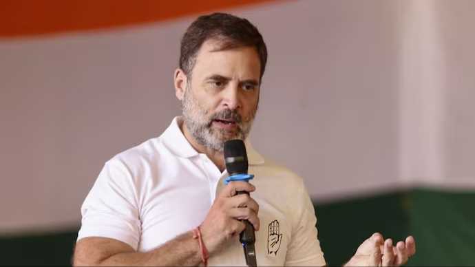 भाजपा राज में छात्र अपने करियर के लिए पढ़ाई नहीं, लड़ाई लड़ने को मजबूर : राहुल गांधी